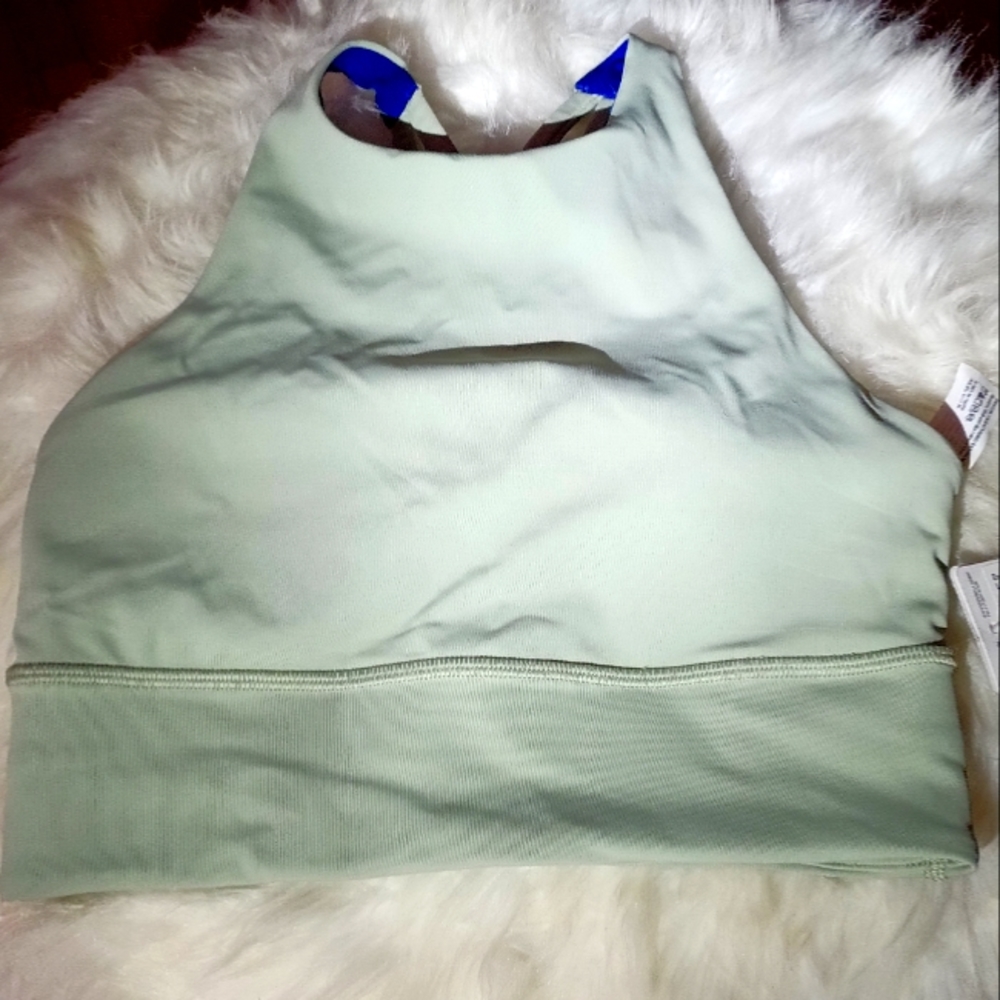 Lululemon high neck bra LL tough sz 4